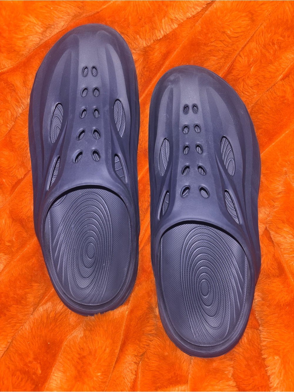 Hoka Navy Blue U Ora Recovery Mule - Men’s size 9